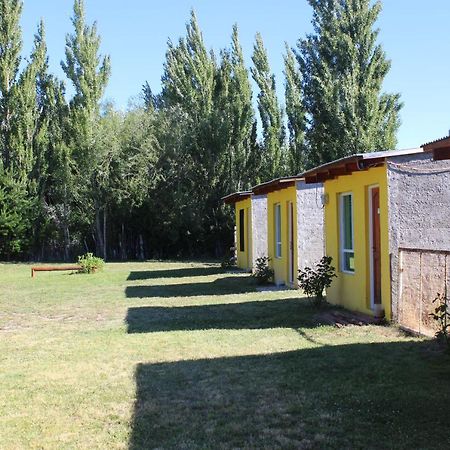 Los Amigos Hotell Los Antiguos Exteriör bild
