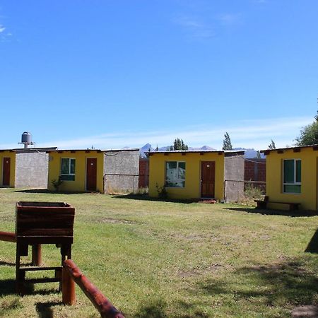 Los Amigos Hotell Los Antiguos Exteriör bild